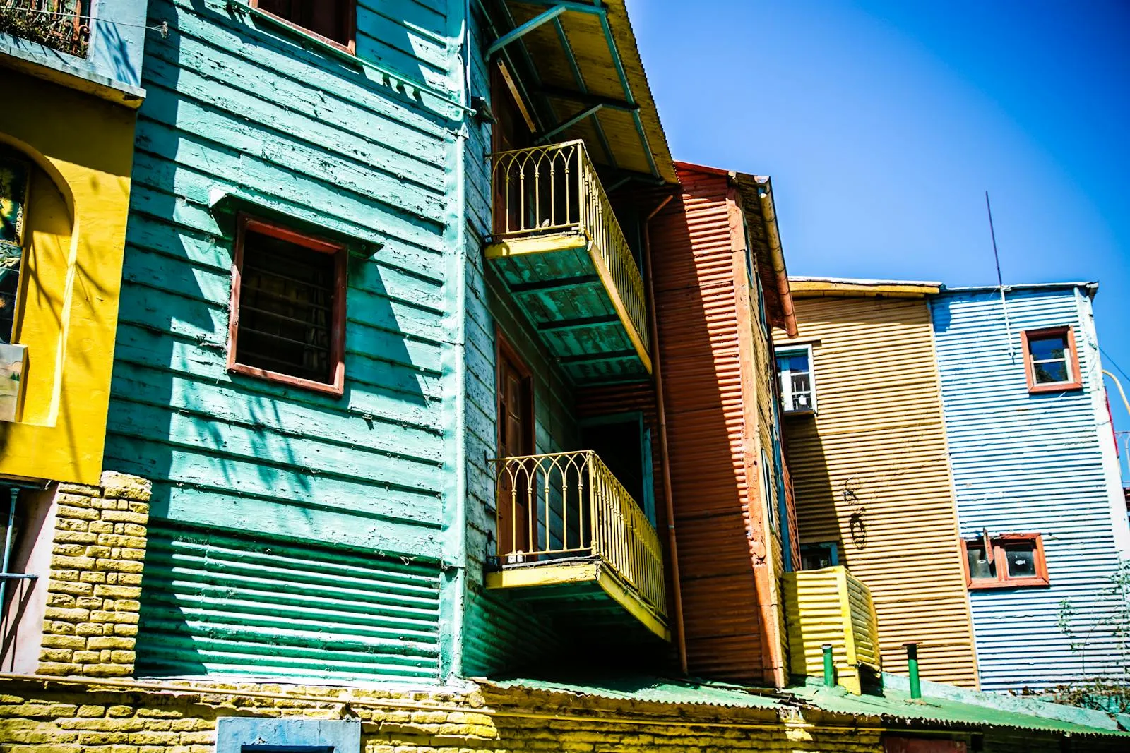 Colourful buildings in the La Boca neighbourhood of Buenos Aires