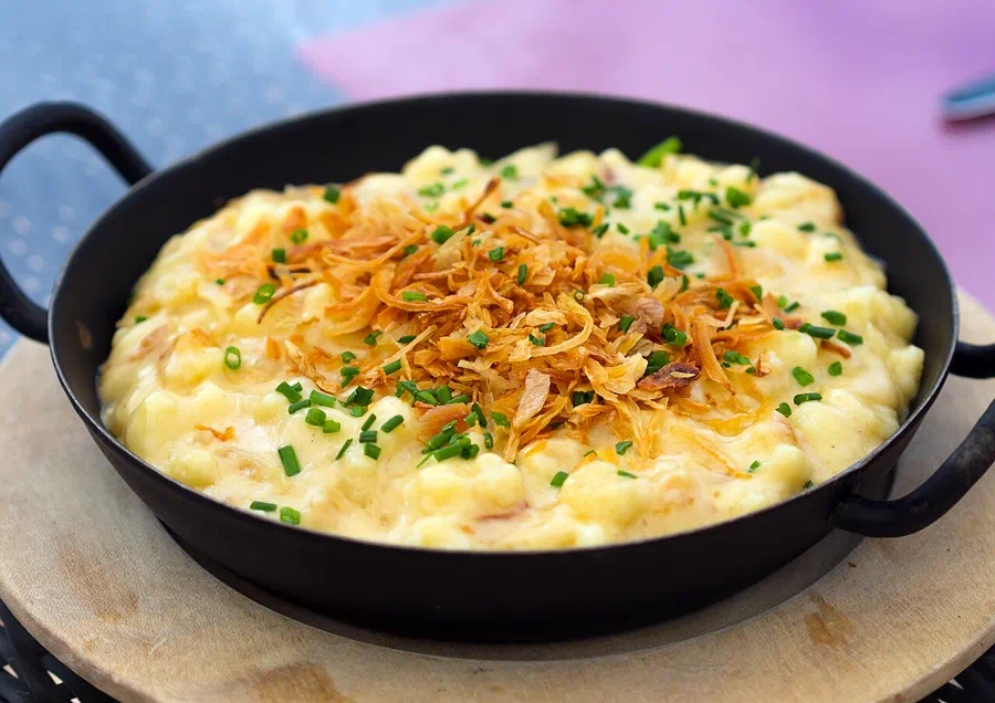 Kaesespaetzle Alpine cheese noodles with crispy fried onions