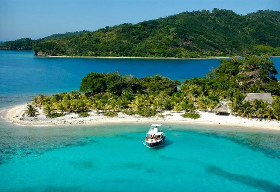 Cayos & Islands landscape
