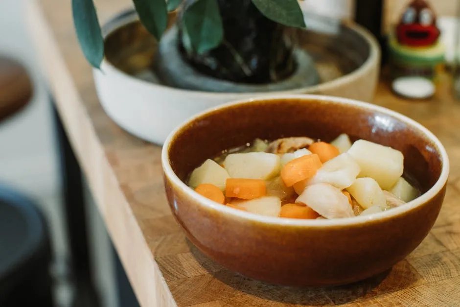 Bowl of traditional Irish stew with lamb, potatoes, and carrots