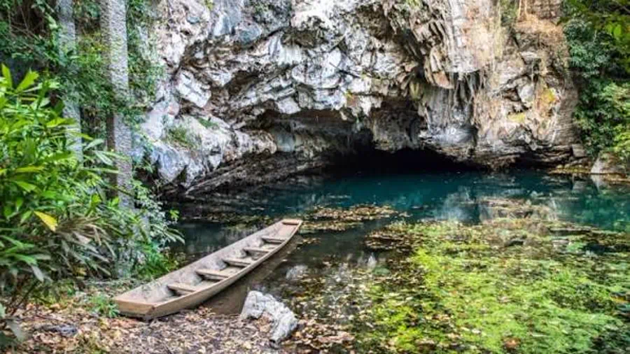 Tham Pa Fa (Buddha Cave)