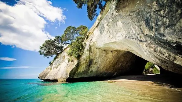 Cathedral Cove rock arch