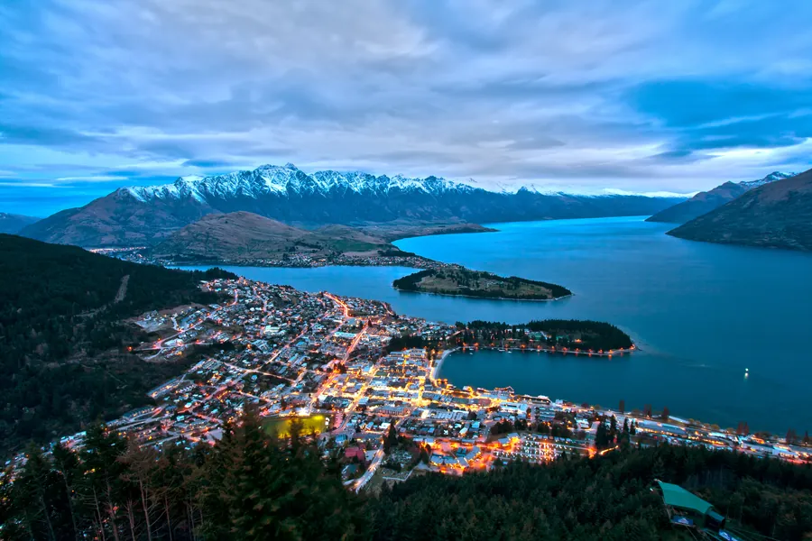 Queenstown and Lake Wakatipu
