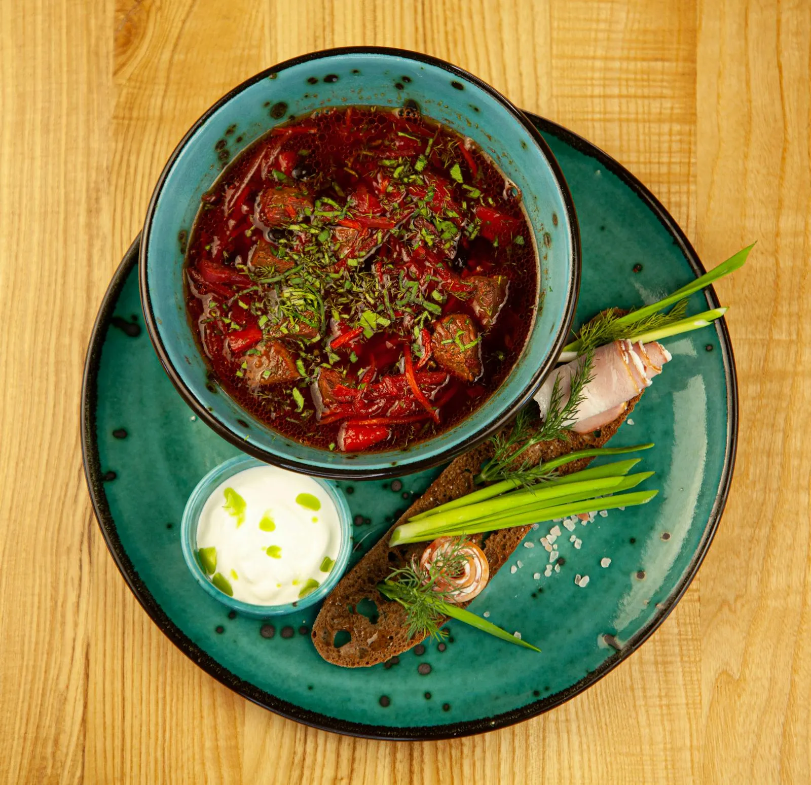Traditional Russian restaurant with samovar and folk decoration