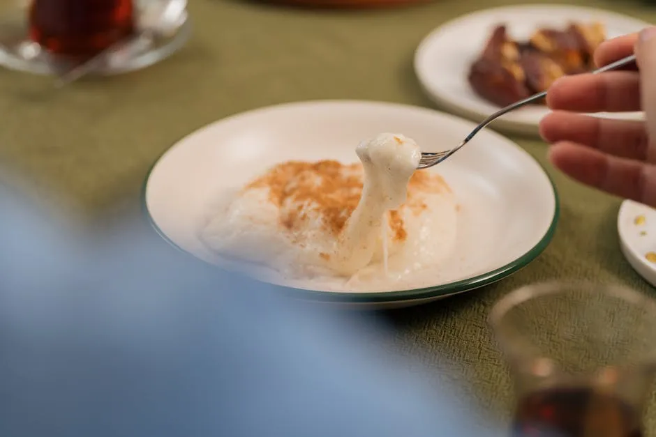 Bowl of jareesh, thick crushed wheat porridge with yoghurt