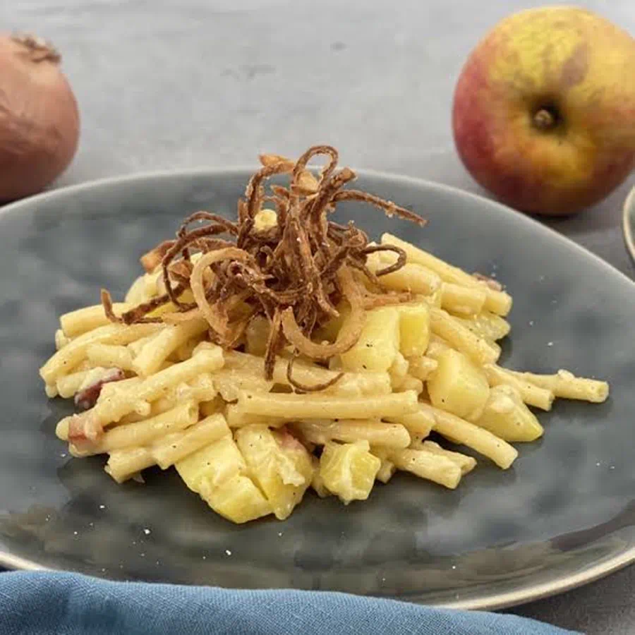 Aelplermagronen alpine macaroni