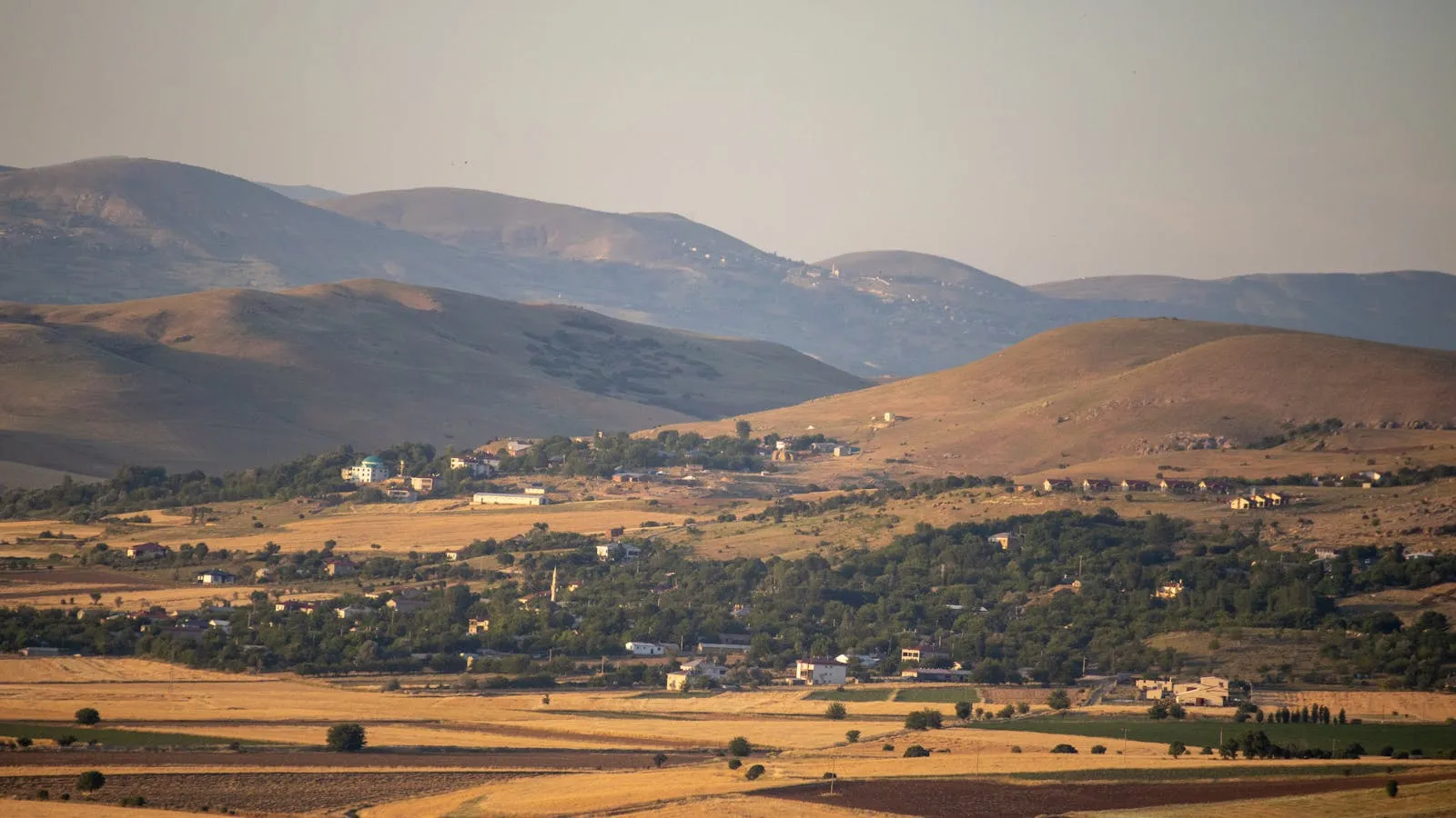 Mount Nemrut stone heads at sunrise