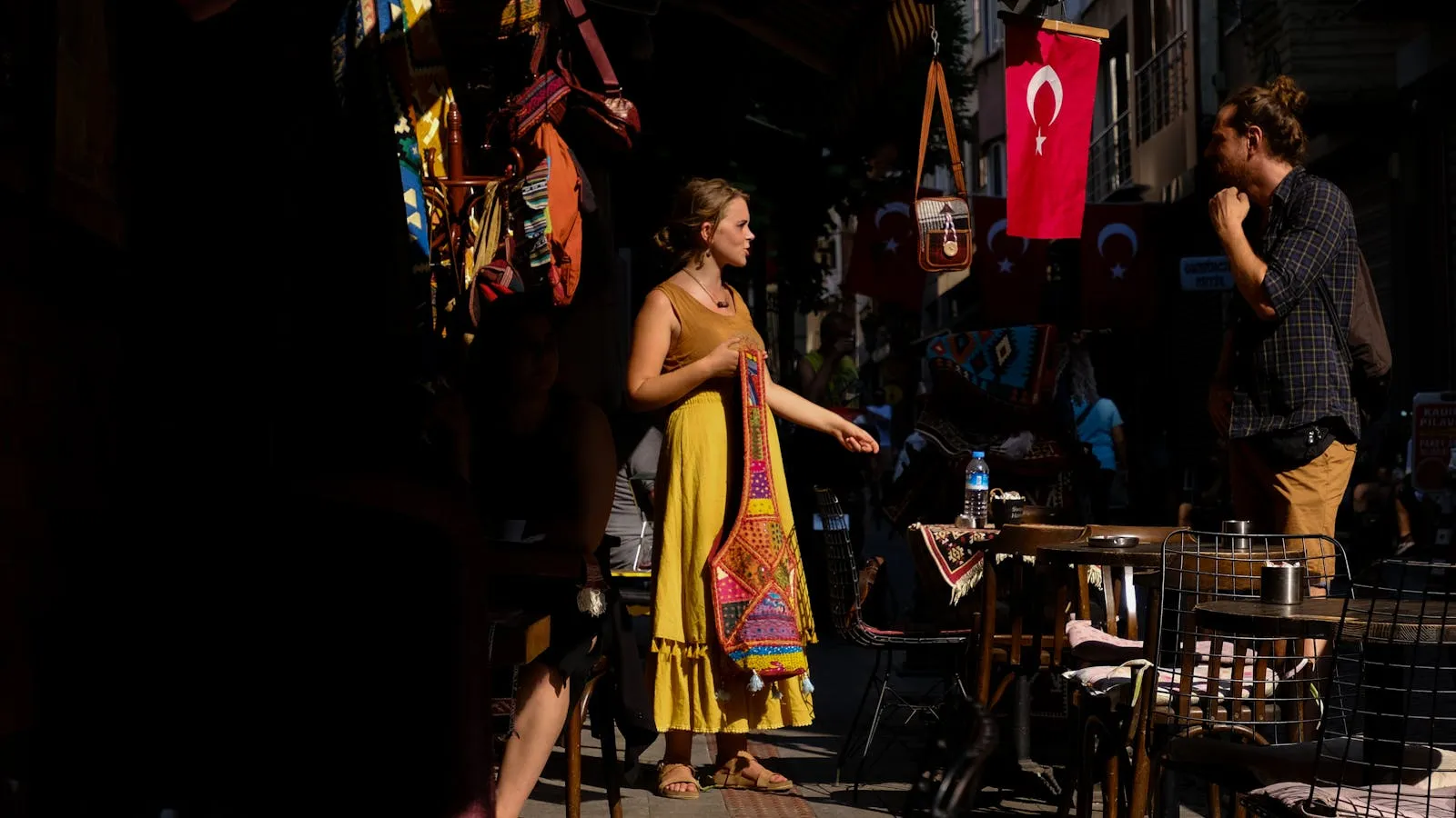 Busy morning at the Spice Bazaar in Istanbul