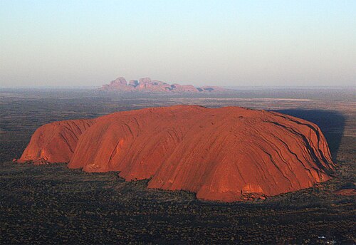 Ulu<U>r</U>u-Kata Tju<U>t</U>a National Park