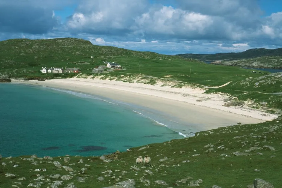 White sand and turquoise water at Luskentyre Beach