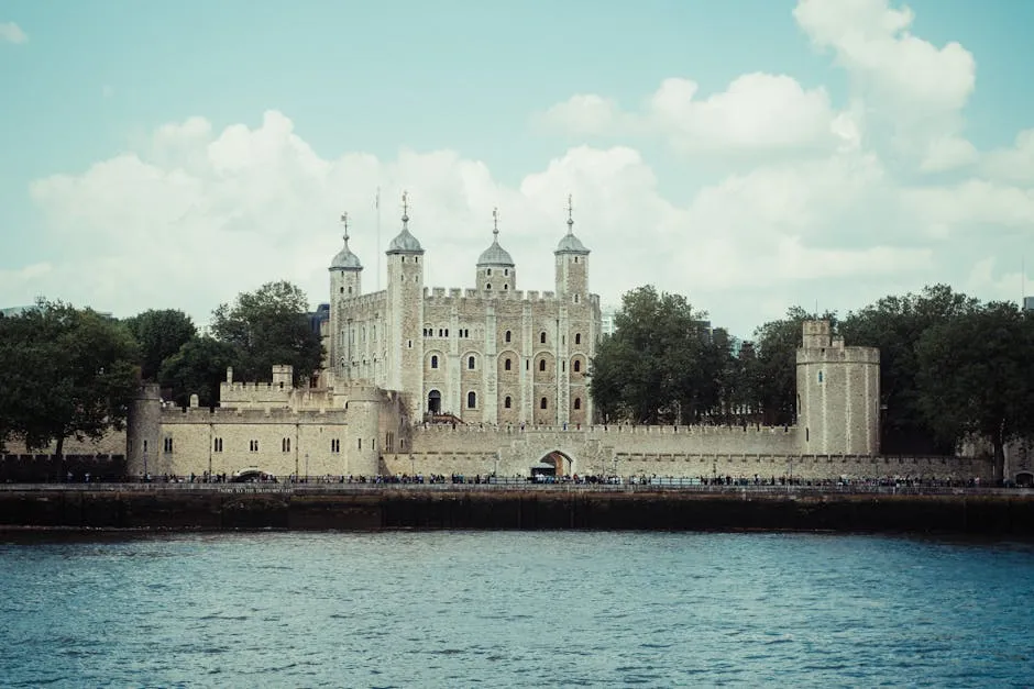 Tower of London with the Thames and Tower Bridge behind