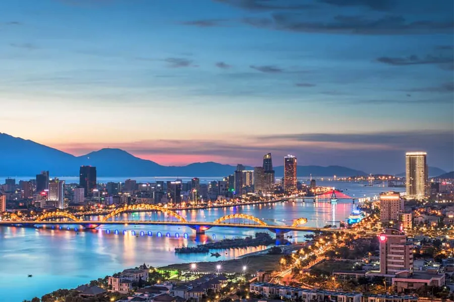 Da Nang Dragon Bridge at night